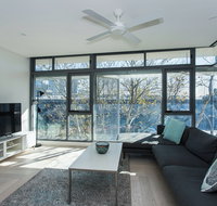 Contemporary Residence in Woolloomooloo - Inverell Accommodation