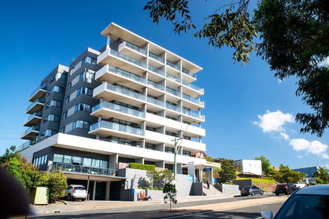 Mantra Wollongong - Inverell Accommodation 0