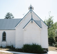 Old White Church Bed and Breakfast - Inverell Accommodation
