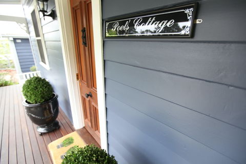 Poets Cottage - Inverell Accommodation 1