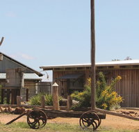 Billy'O Bush Retreat - Inverell Accommodation
