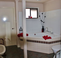 Dartmouth Motor Inn - Inverell Accommodation