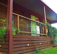 Tumut Log Cabins - Inverell Accommodation
