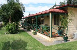 Outback Villas - Inverell Accommodation 2