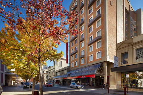 Ibis Perth - Inverell Accommodation 0