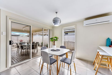 Mount Gambier Apartments - City Fringe Apartment B - Inverell Accommodation 1