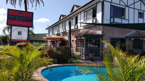 Shakespeare Motel - Inverell Accommodation 0