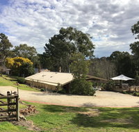 Barrenjoey Hideaway - Inverell Accommodation