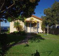 Crystal Blue - Inverell Accommodation