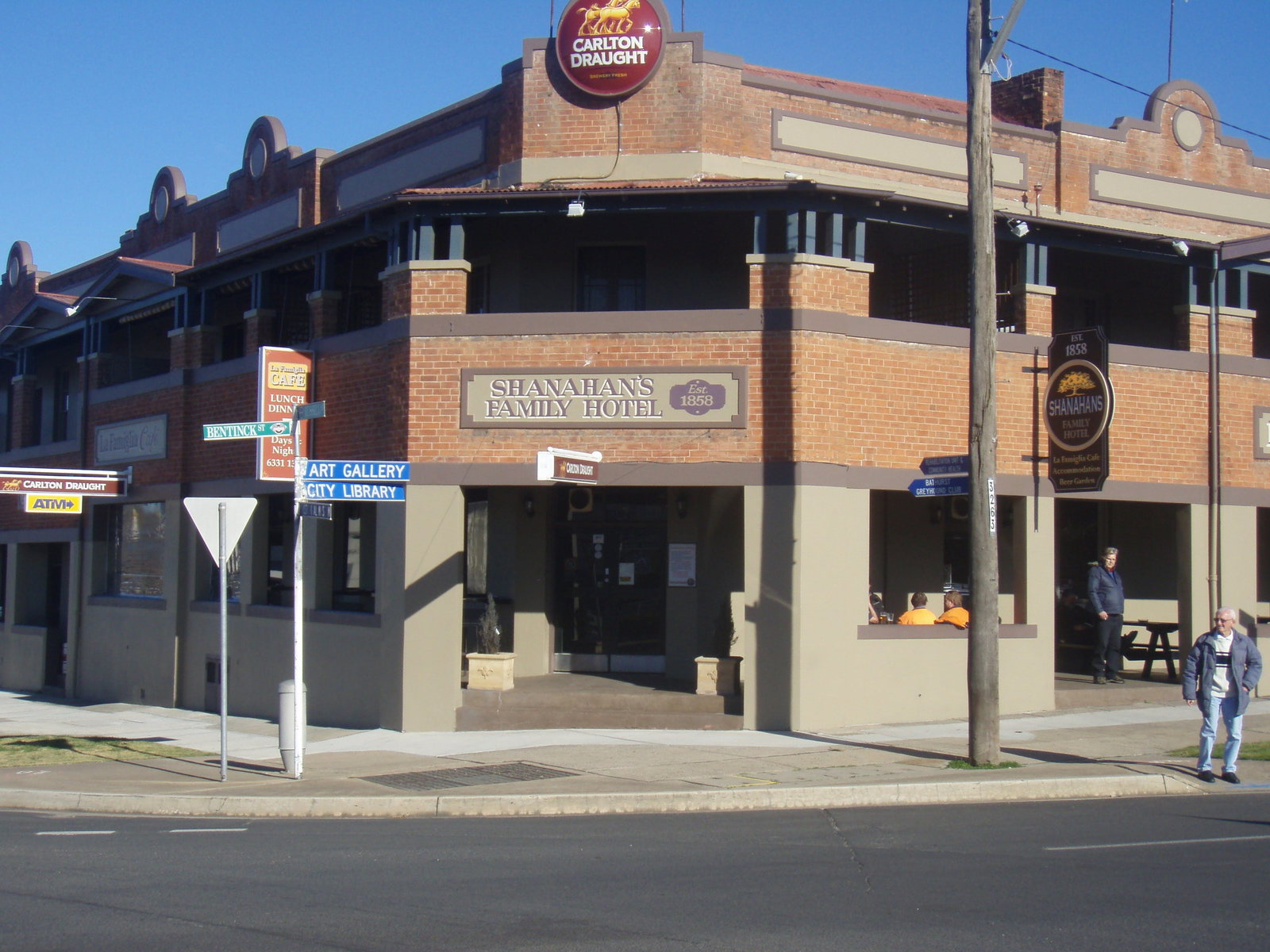 Charlton NSW Inverell Accommodation