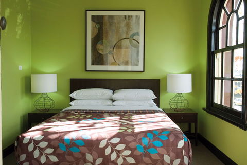 Hotel Warrnambool - Inverell Accommodation 0
