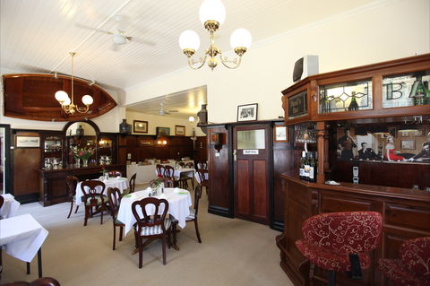 Point Lonsdale Guest House - Inverell Accommodation 2