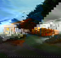 The Lonsdale Palms - Inverell Accommodation