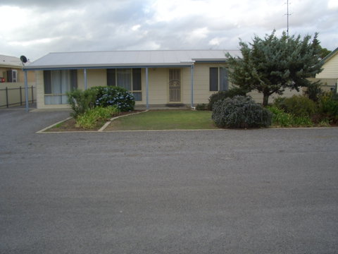 Yandra Beach House - Inverell Accommodation 0