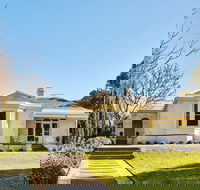 Clydesville Queenscliff - Inverell Accommodation