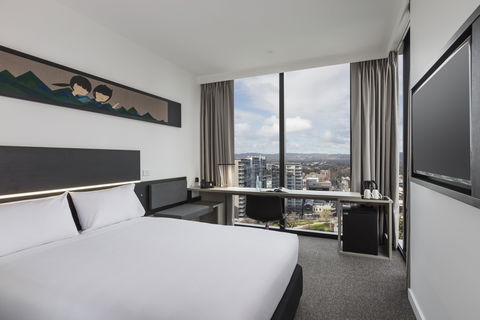 Ibis Adelaide - Inverell Accommodation 0