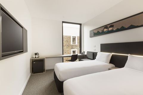 Ibis Adelaide - Inverell Accommodation 1