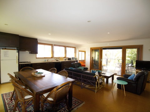 Kookaburra Dreaming - Inverell Accommodation 1