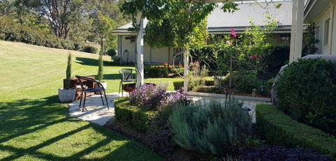 Little Britton Luxury Accommodation - Inverell Accommodation 0
