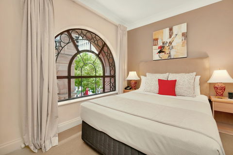 Manor Apartment Hotel - Inverell Accommodation 1