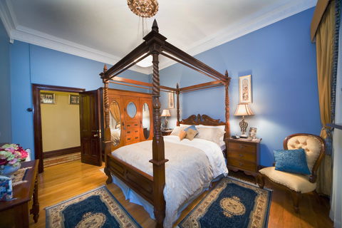 Varenna - Luxury Leura Accommodation - Inverell Accommodation 2
