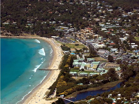 Mantra Lorne - Inverell Accommodation 0