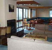 Trackers Mountain Lodge - Inverell Accommodation