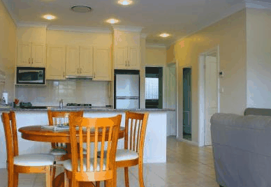 Cadman Apartments - Inverell Accommodation 2