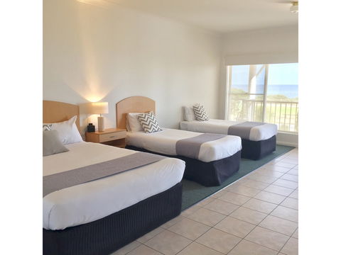 COAST Motel And Apartments - Inverell Accommodation 7