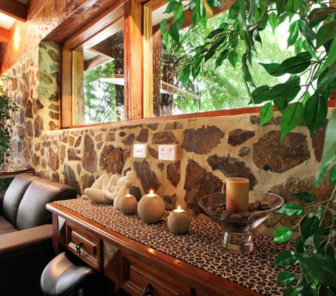 Piaf Day Spa - Inverell Accommodation 2