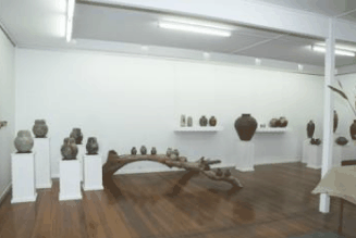 Circle Gallery - Inverell Accommodation 3