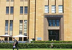 Museum Of Contemporary Art - Inverell Accommodation 1