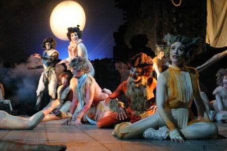 Harvest Rain Theatre Company - Inverell Accommodation 0