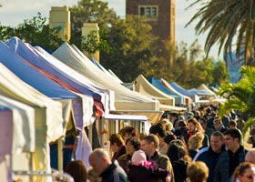 St Kilda Esplanade Market - Inverell Accommodation 0