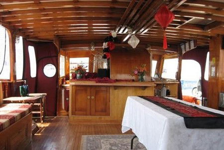 Oriental Queen Cruises - Inverell Accommodation 1