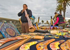 St Kilda Esplanade Market - Inverell Accommodation 4