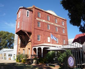 The York Mill - Inverell Accommodation 0