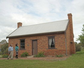 Sandalwood Yards And Tipperary School - Inverell Accommodation 0