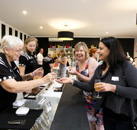 Morish Nuts - Inverell Accommodation