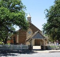 St George Church and Cemetery Tours - Inverell Accommodation