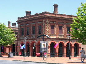 Port Community Arts Centre - Inverell Accommodation 0