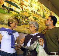 Yarns Artwork In Silk - Inverell Accommodation