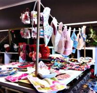 Under The Oak Handmade Gallery and Gifts - Inverell Accommodation