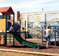 Susan Wilson Memorial Playground - Inverell Accommodation