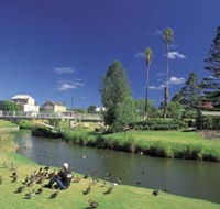 Strathalbyn Market - Inverell Accommodation