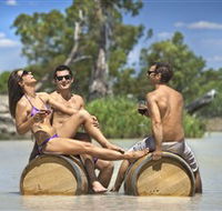 Caudo Vineyard Cellar Door - Inverell Accommodation