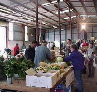 Burnie Farmers' Market - Inverell Accommodation