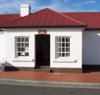 The Watch House - Inverell Accommodation