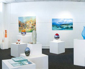 Framed Art Gallery - Inverell Accommodation 0