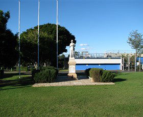 Oxley War Memorial - Inverell Accommodation 0